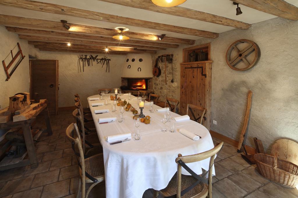 Auberge Du Moulin De Lere Vailly Zewnętrze zdjęcie